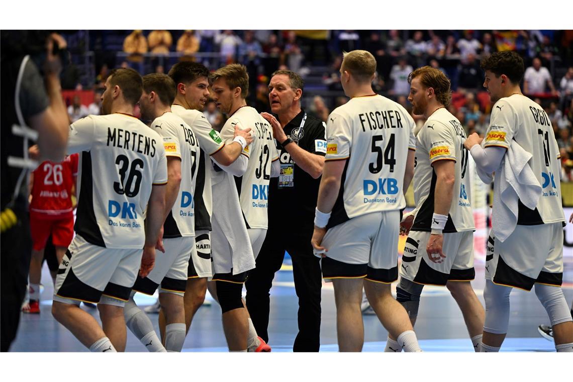 Auf die deutschen Handballer wartet gegen Serbien die nächste schwere EM-Aufgabe.