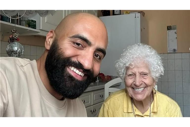 Auf seinem Instagram-Account postete Hamid regelmäßig Selfies mit Oma Lotti.