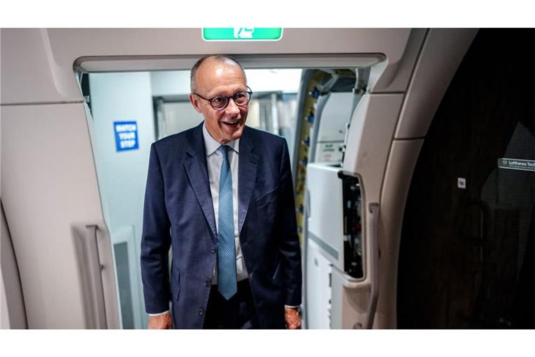 Auf seiner Asien-Reise ist der Kanzler auch mit dem Thema Steinmeier-Nachfolge befasst. 