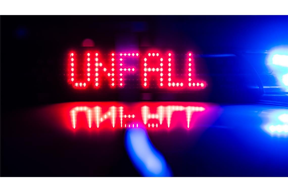 Aufgrund eines Unfalls bei Weil am Rhein ist die A 5 gesperrt (Symbolbild).