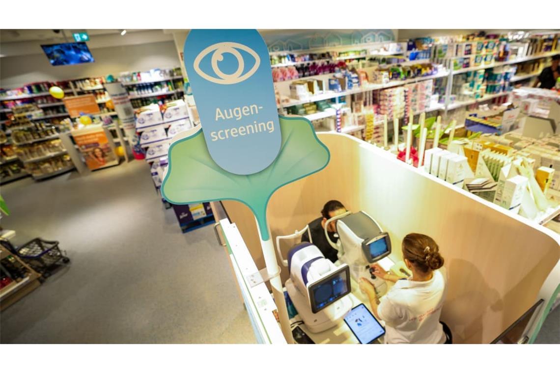 Augenscreening bei dm in Düsseldorf.