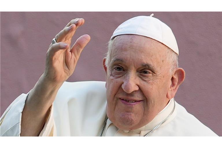 Aus dem Umfeld des Papstes heißt es, dass der Gesundheitszustand weiter kritisch sei (Archivbild).