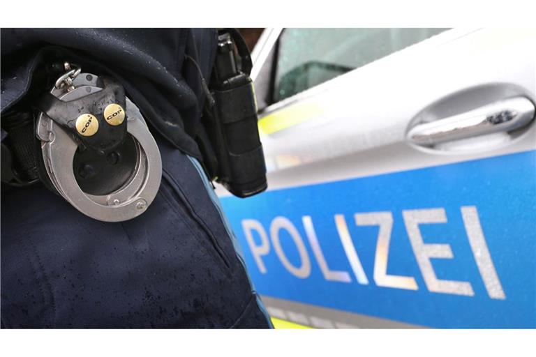 Aus einer Luftdruckwaffe sollen vor einem Dortmunder Berufskolleg Schüsse abgegeben worden sein. (Symbolbild)