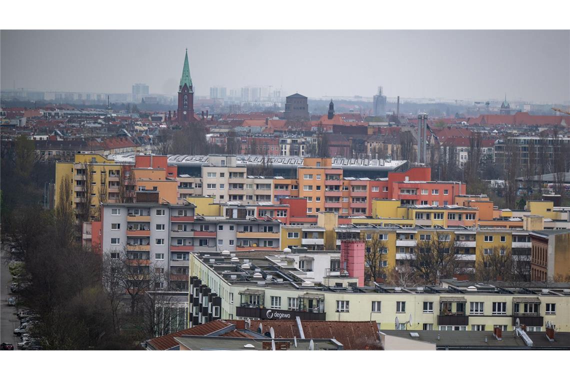 Ausländer müssen höhere Mieten zahlen Ausländer zahlen auf dem deutschen Wohnungsmarkt höhere Mieten als Menschen mit deutschem Pass. (Symbolbild)