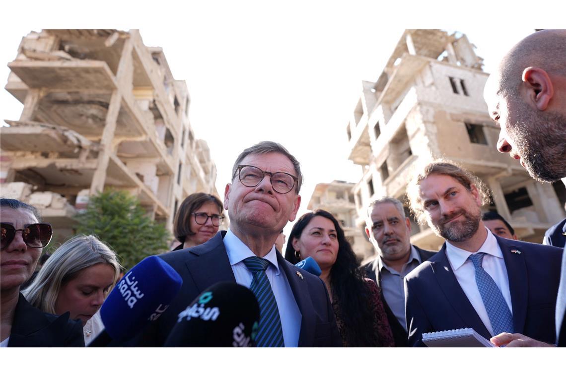 Außenminister Johann Wadephul (CDU) besuchte am Donnerstag eine schwer zerstörte Vorstadt der syrischen Hauptstadt Damaskus. (Archivbild)