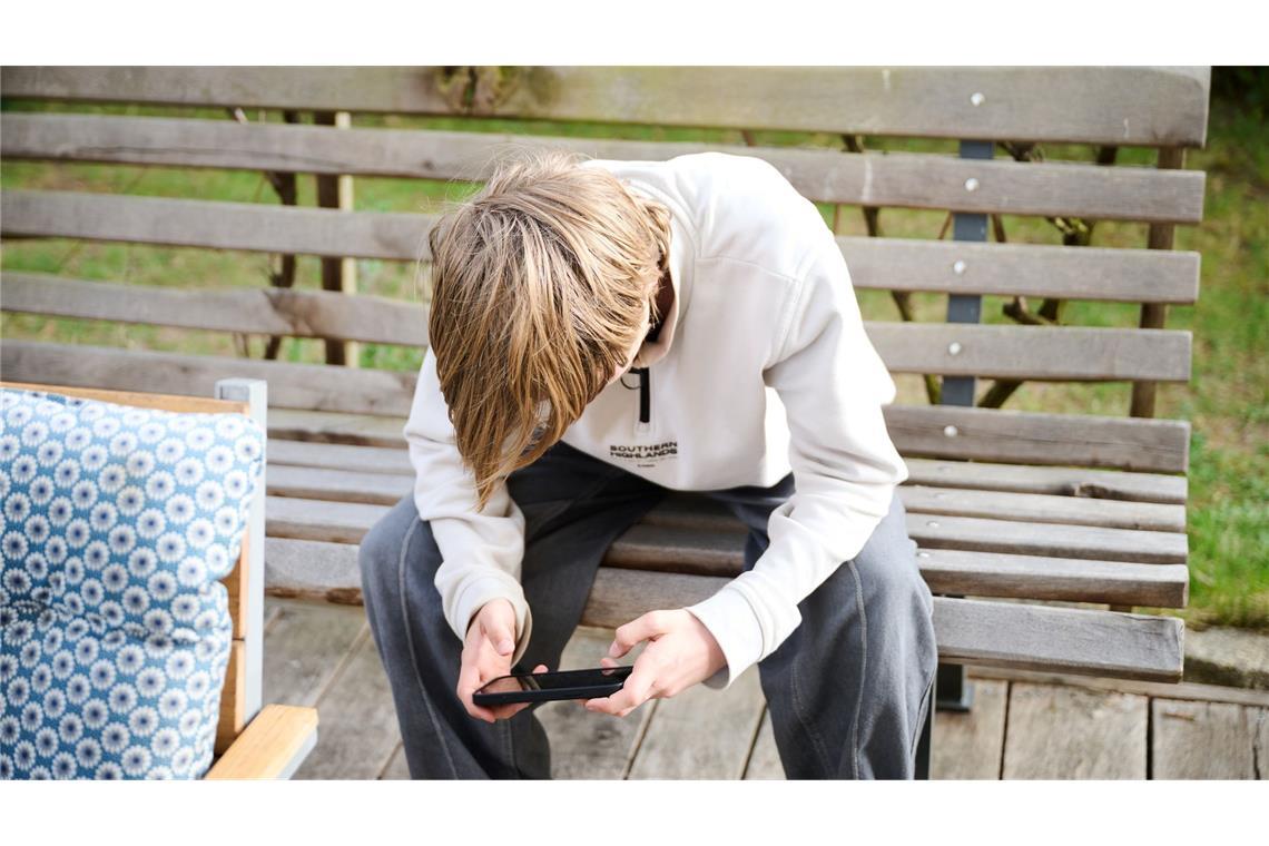 Australiens Social-Media-Verbot für alle unter 16 in Kraft