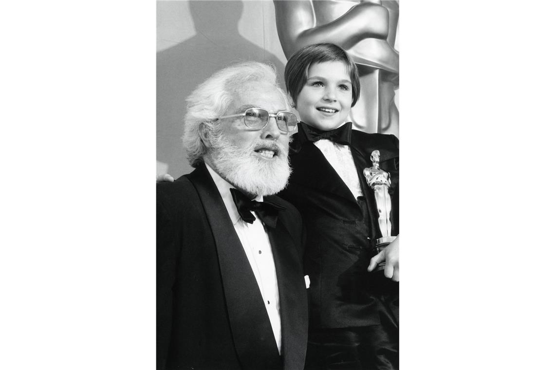 Diese 20 Oscar-Momente sind unvergessen <b>1973: </b>Die jüngste Oscar-Preisträgerin aller Zeiten – Tatum O’Neal ist erst zehn, als sie den Goldmann für ihre Rolle in „Paper Moon“ verliehen bekommt.