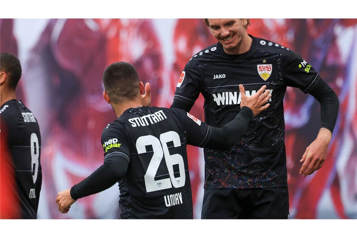 Medien: VfB ruft 100 Millionen Euro für Woltemade auf Bald Gegner? Noch stehen Deniz Undav und der mit München in Verbindung gebrachte Nick Woltemade in Stuttgart unter Vertrag.