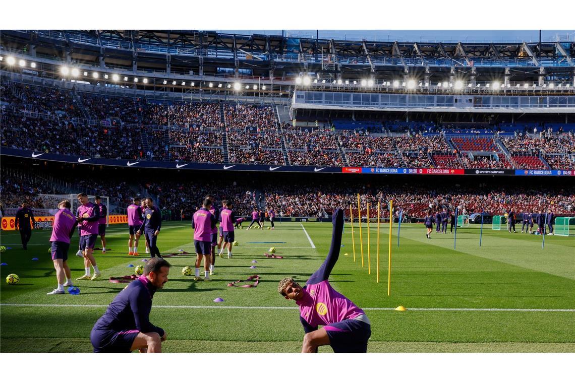 Barça ist zurück: Lamine Yamal und Team genießen erstes Training im renovierten Camp Nou