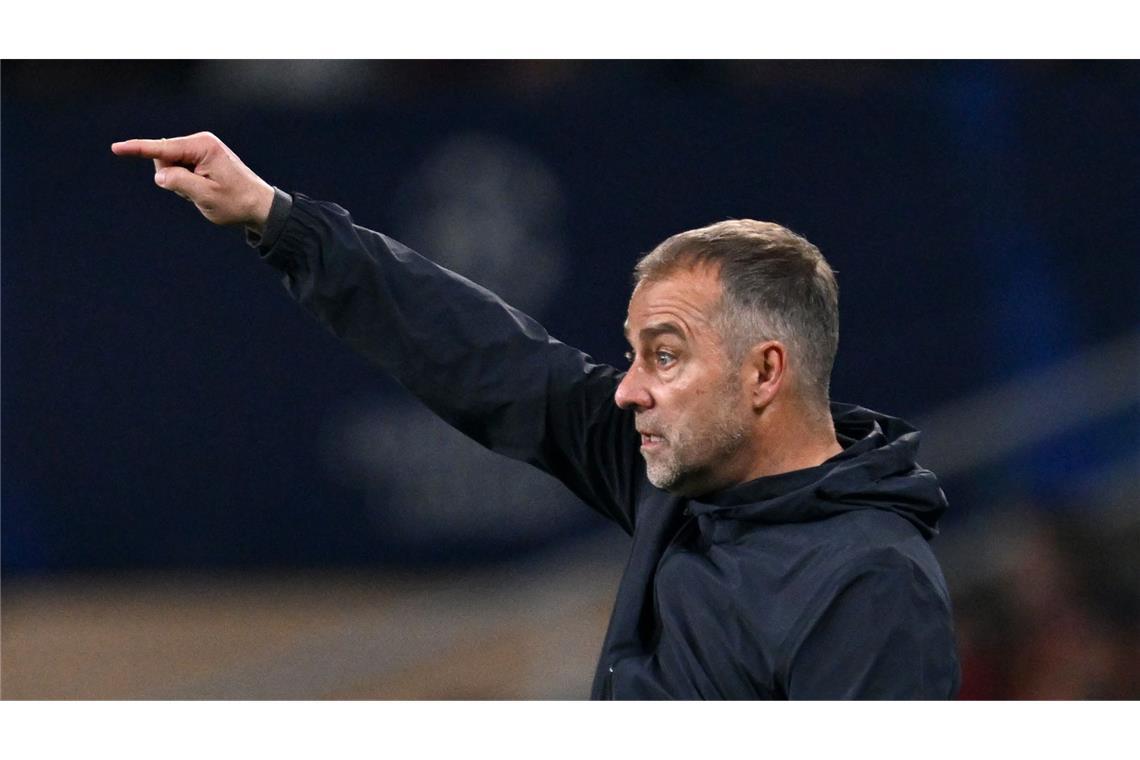 Bericht: Hansi Flick verlängert bei Barça bis 2027 Barcelona-Coach Hansi Flick