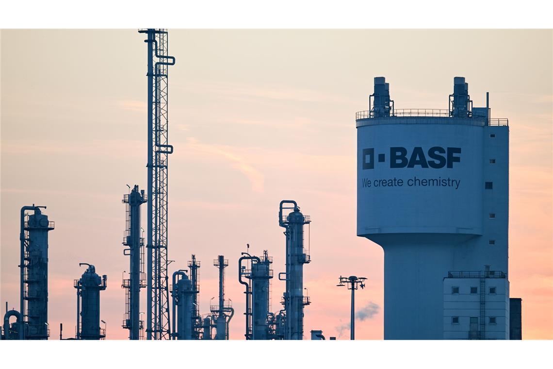 BASF kappt Prognose (Archivbild).