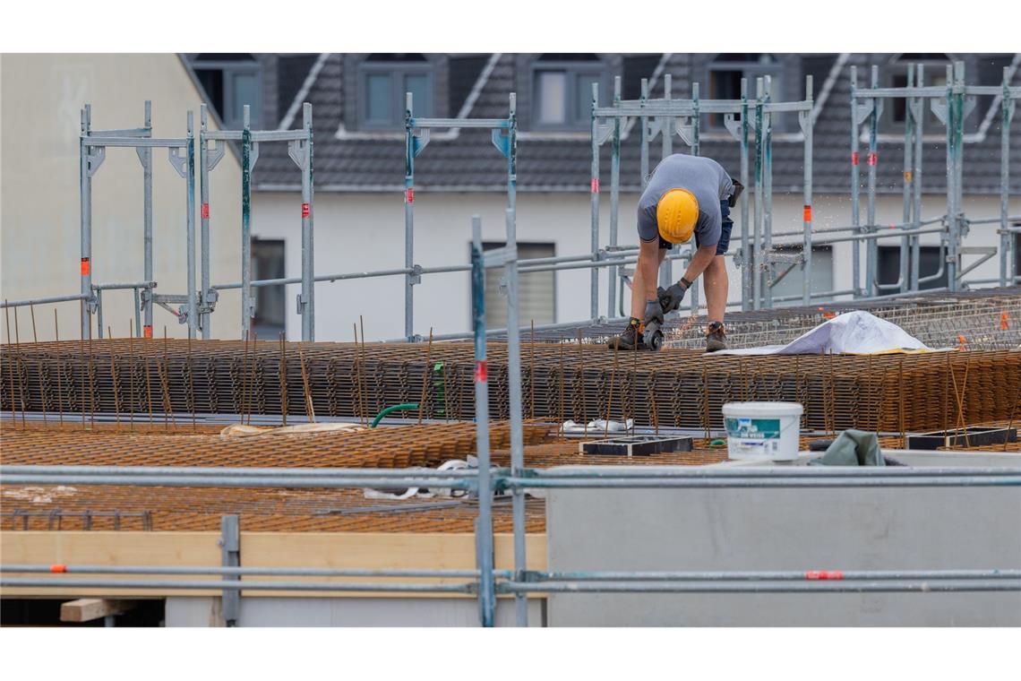 Tempo im Wohnbau: Städte dürfen experimentieren Baustelle in Köln: Für mehr Wohnungen soll der "Bau-Turbo" sorgen. (Archivfoto)