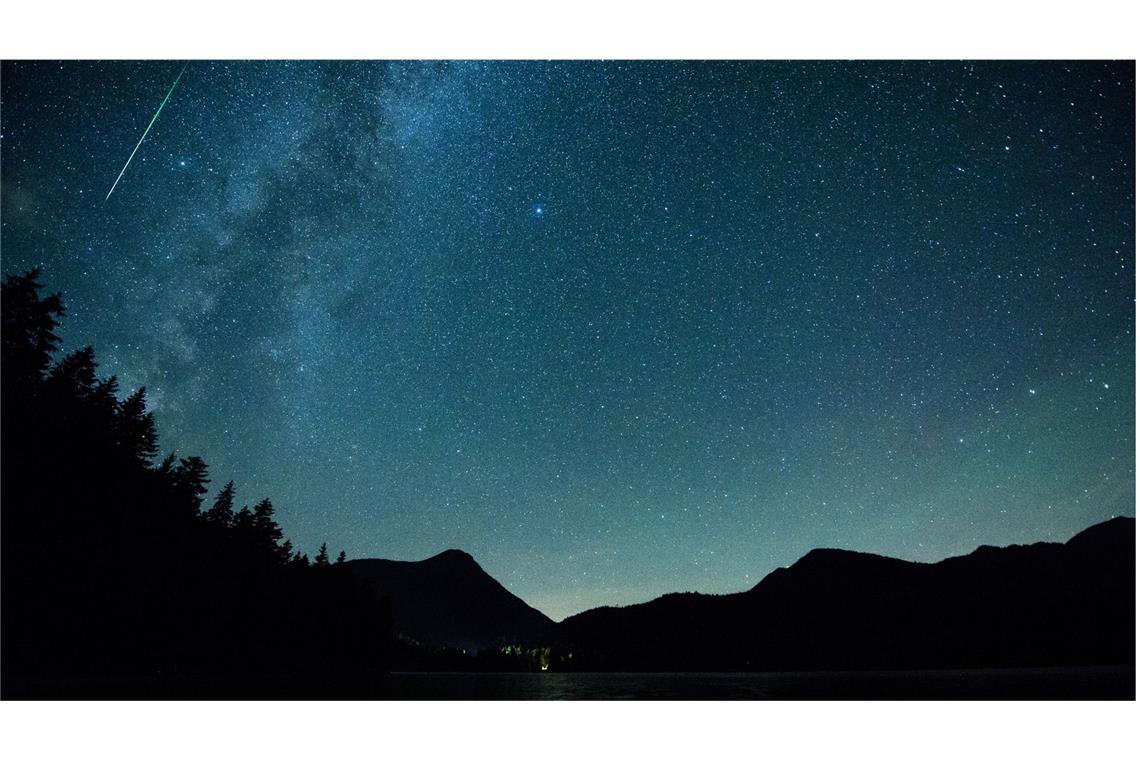 So wird das neue astronomische Jahr Bayern, Einsiedl: Himmlisches Spektakel: die Perseiden.