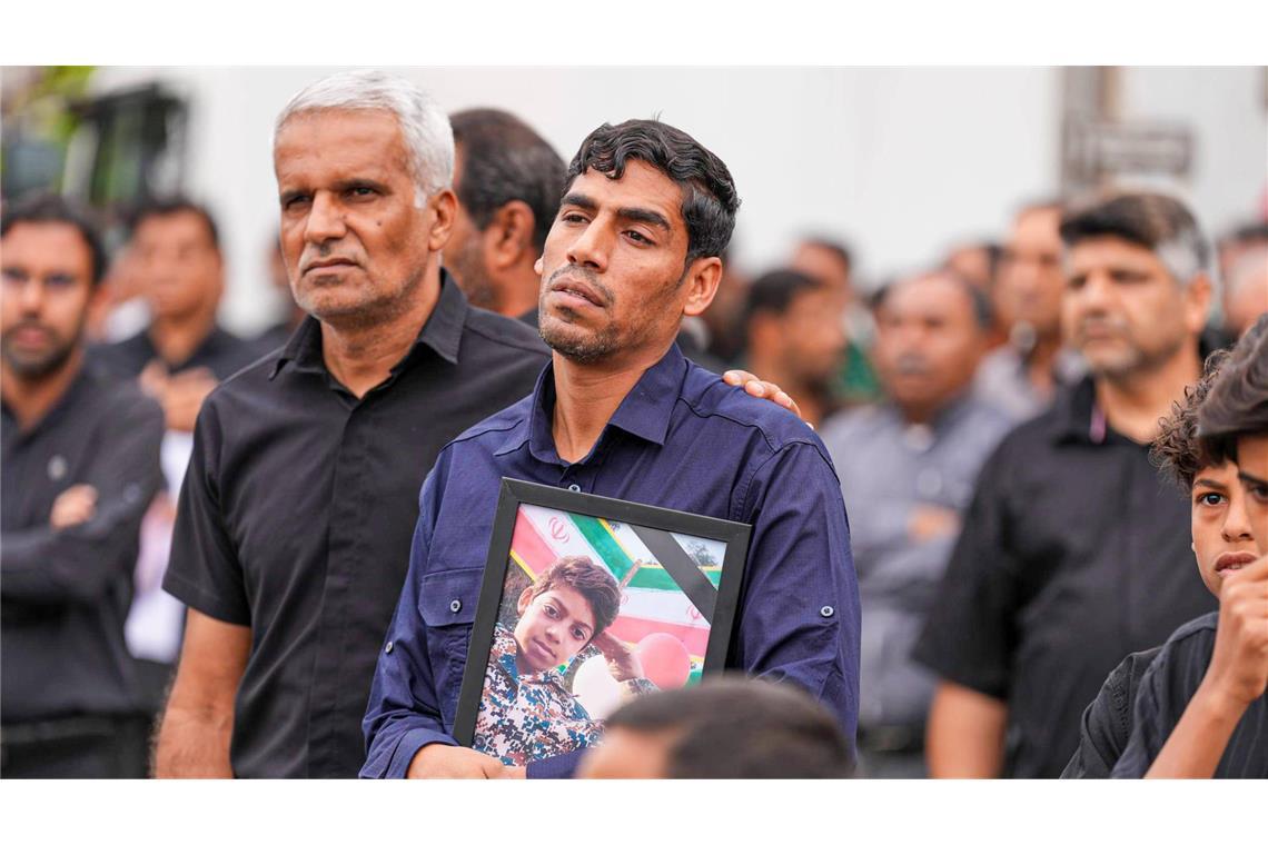Beerdigung von Kinder in der iranischen Stadt Minab, die bei einem US-Angriff auf eine Grundschule ums Leben kamen (Archivfoto).