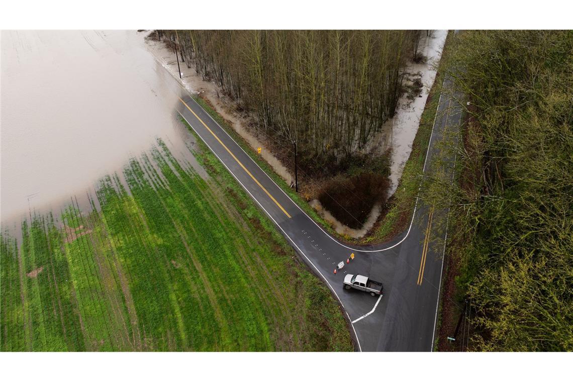 Behörden warnen vor potenziell lebensbedrohlichen Überschwemmungen, auch in den kommenden Tagen.