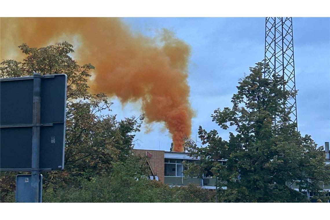 Behörden geben Entwarnung nach Chemieunfall Bei Aschaffenburg lief ein großer Feuerwehreinsatz.