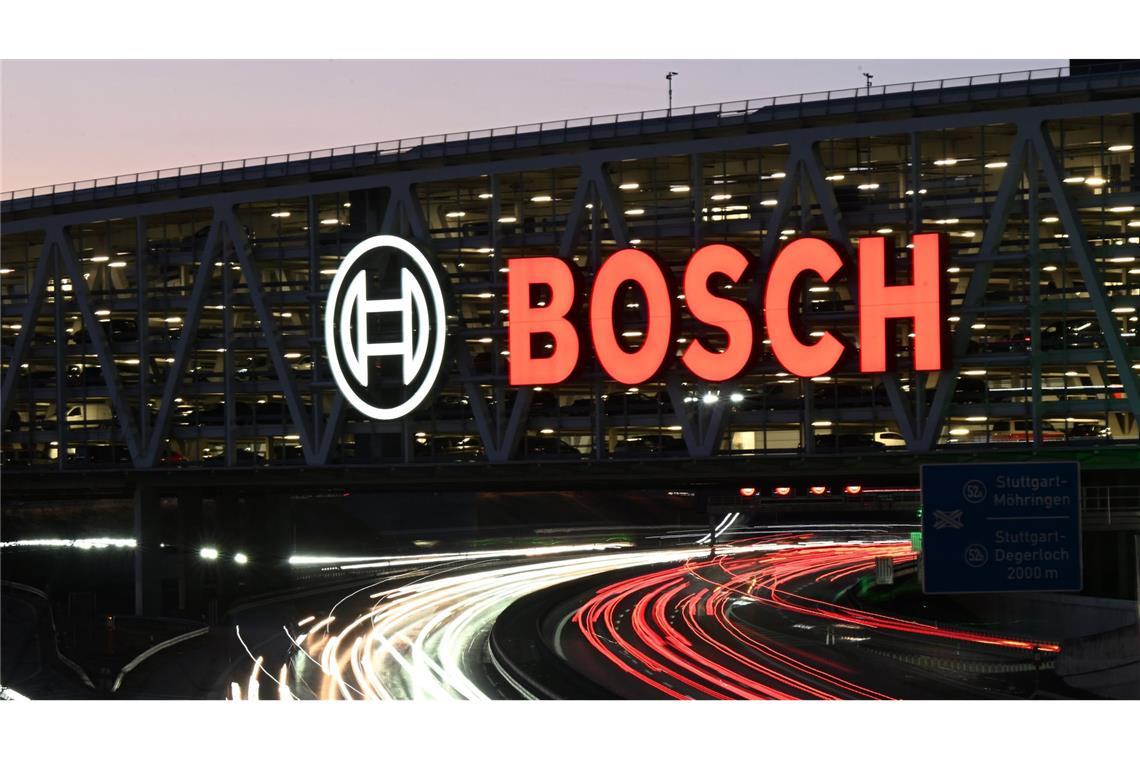 Bosch-Chef Hartung rechnet mit weiteren Sparprogrammen Bei Bosch werden offenbar weitere Sparprogramme kommen.