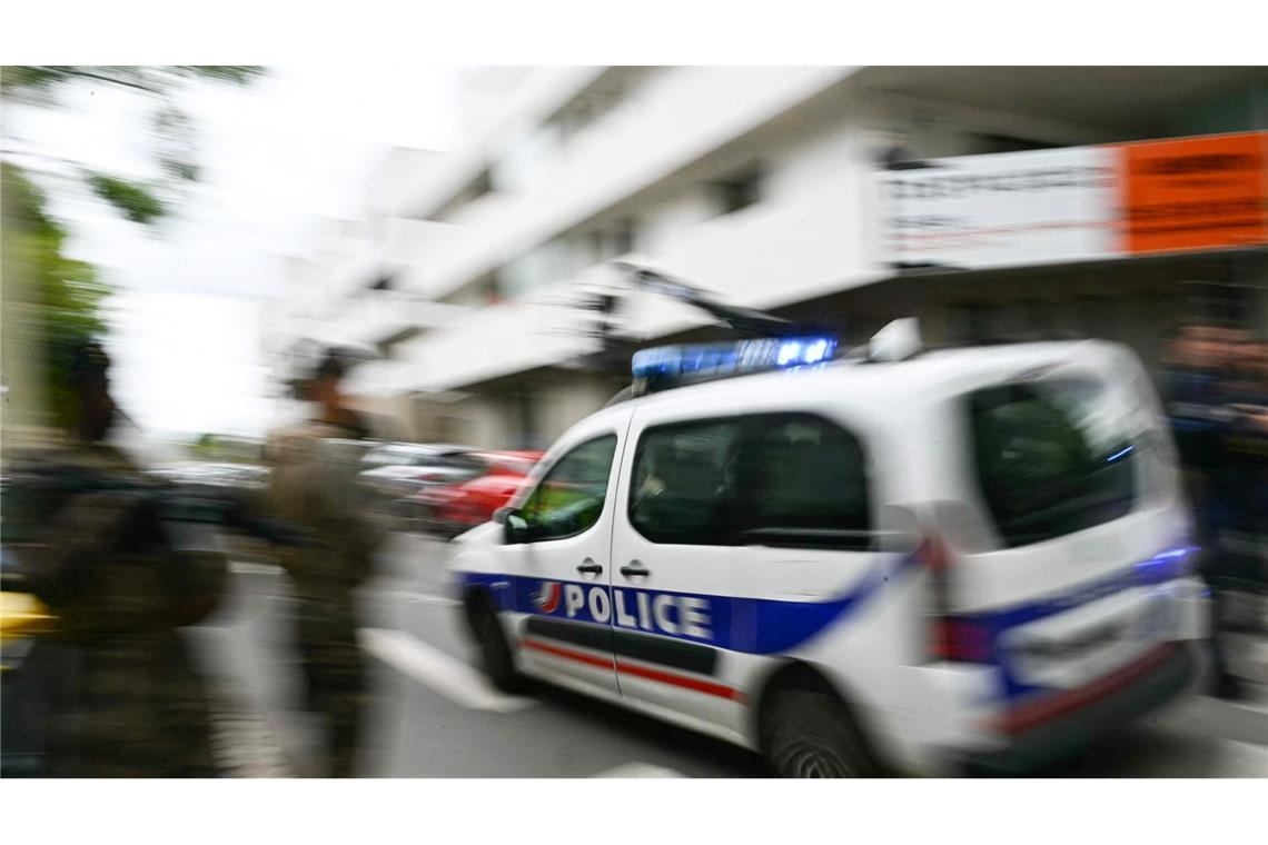 Eine Tote und Verletzte bei Messerangriff in Schule in Nantes Bei dem Angriff wurde ein Schüler getötet. (Symbolbild)