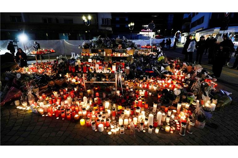 Bei dem Brand sind 40 Personen gestorben, 80 Menschen haben mit schweren Brandverletzungen überlebt (Archivbild).