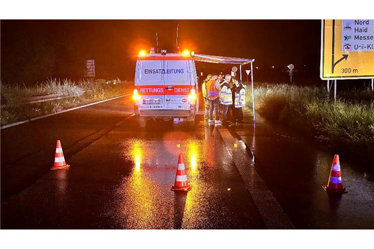Bei dem schweren Unfall sind drei Menschen gestorben. (Foto-Handout)