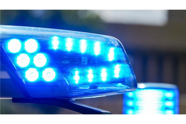 Bei dem Überfall wurden zwei Menschen verletzt. (Symbolbild)