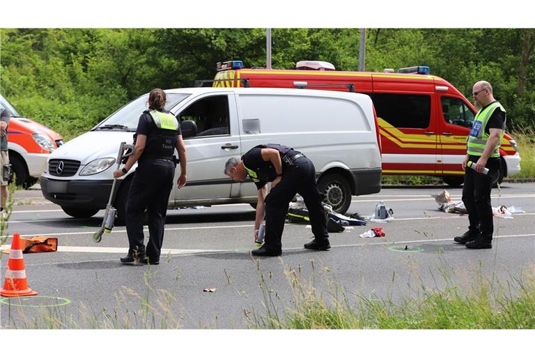 Bei dem Unfall wurde sieben Personen verletzt.