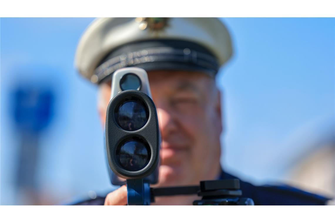 Verstärkte Kontrollen bei Blitzermarathon - auch in Baden-Württemberg Bei den Aktionswochen stehen vor allem Raser im Visier. (Symbolbild)