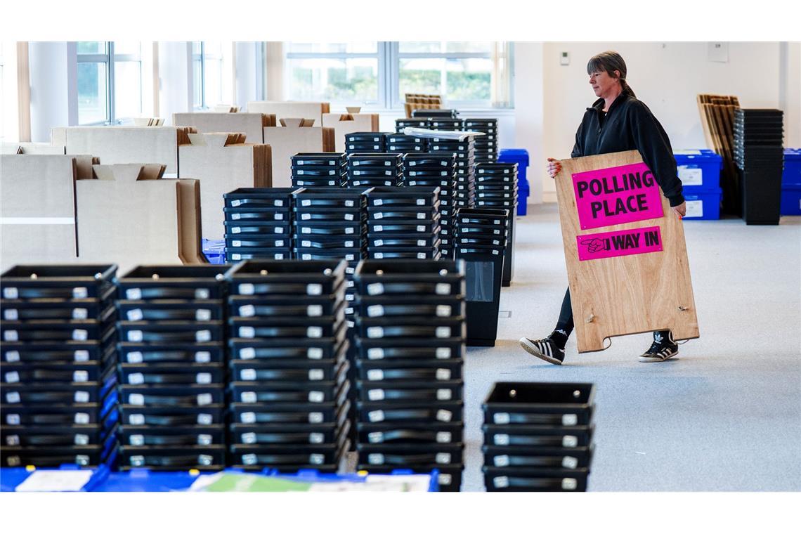 Bei den anstehenden Regional- und Kommunalwahlen muss die regierende Labour-Partei mit heftigen Niederlagen rechnen.