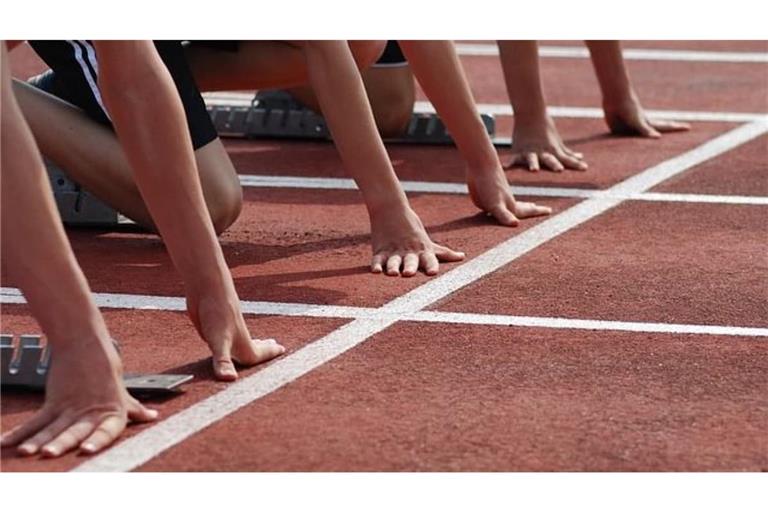 Bei den Kreismeisterschaften in Neuhausen messen sich die Nachwuchs-Leichtathleten zum Saisonende noch einmal in zahlreichen Disziplinen.