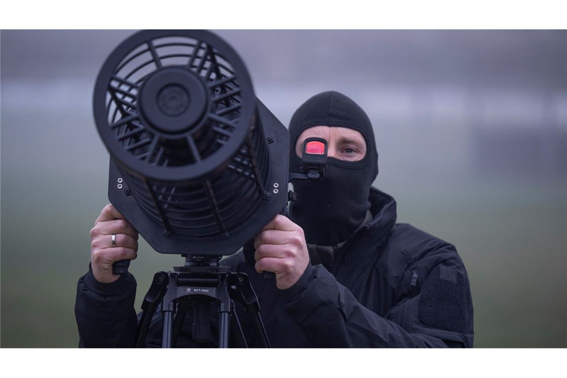 Bei der Drohnenabwehr stehen vor allem Flughäfen, Bundeswehr-Standorte und Energieversorger im Fokus.