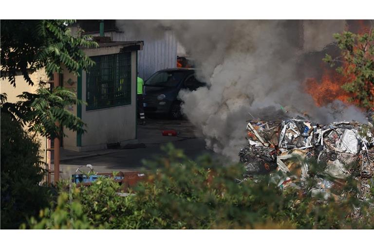 Bei der Explosion sollen mehrere Rettungskräfte verletzt worden sein.