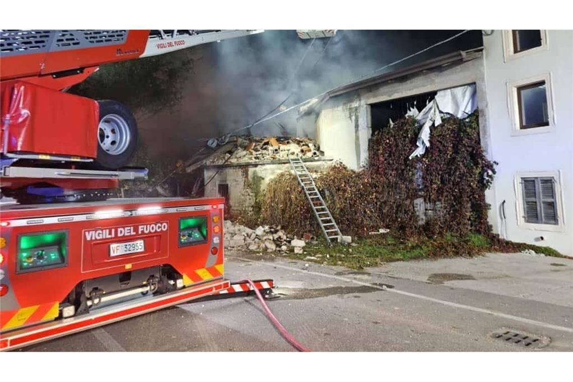 Drei Polizisten in Italien bei Einsatz getötet Bei der Explosion wurden drei Polizisten getötet.