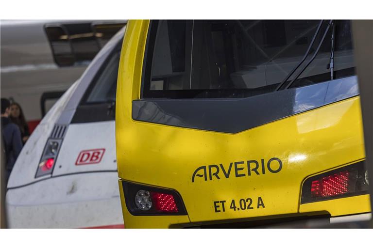 Bei der Fahrt von Würzburg nach Stuttgart ging einiges schief. (Symbolbild)