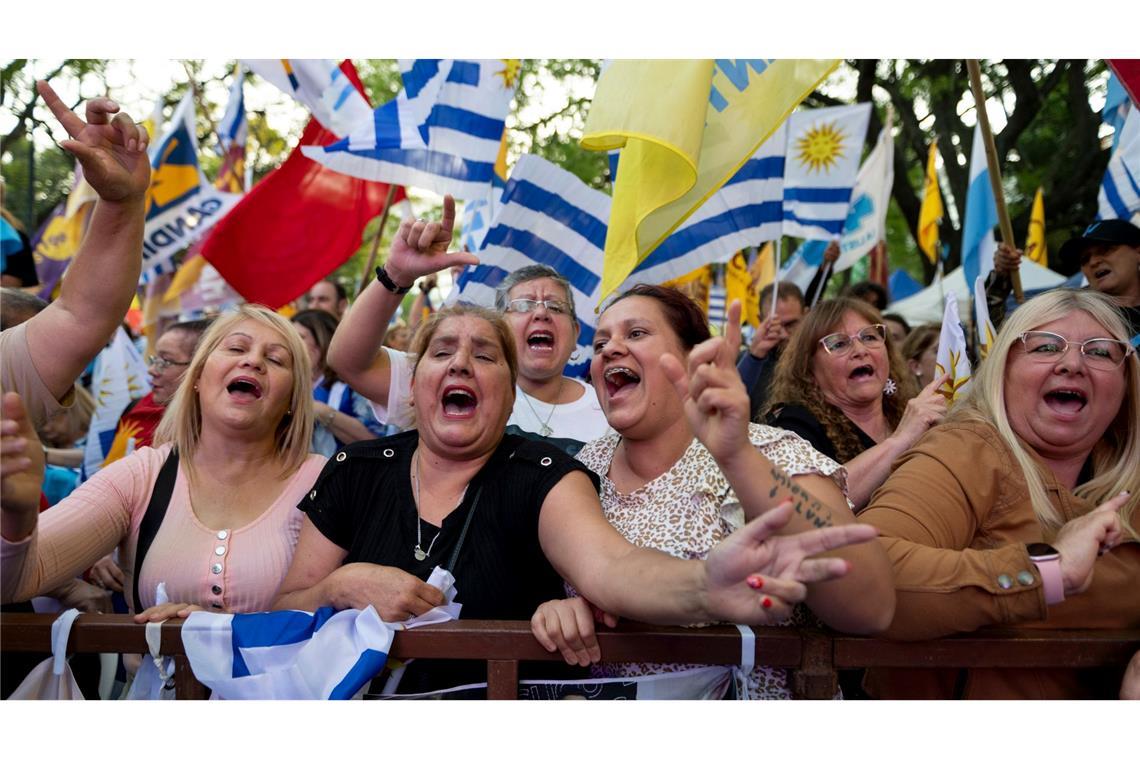 Uruguayer wählen Präsidenten in Stichwahl Bei der Stichwahl in Uruguay wird ein knappes Ergebnis erwartet. (Archivbild)