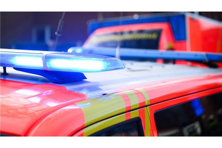Bei einem Verkehrsunfall in Rottenburg ist eine 32-jährige Kia-Fahrerin ums Leben gekommen (Symbolfoto).