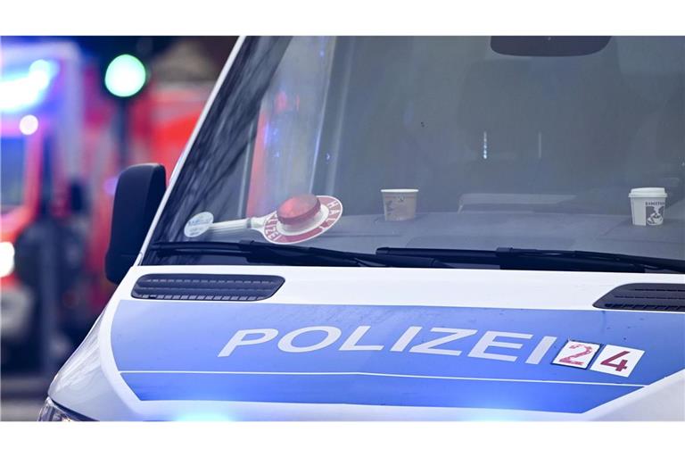 Bei einer Massenschlägerei mit bis zu 100 Beteiligten in  Nordrhein-Westfalen sind sieben Menschen verletzt worden (Symbolfoto).