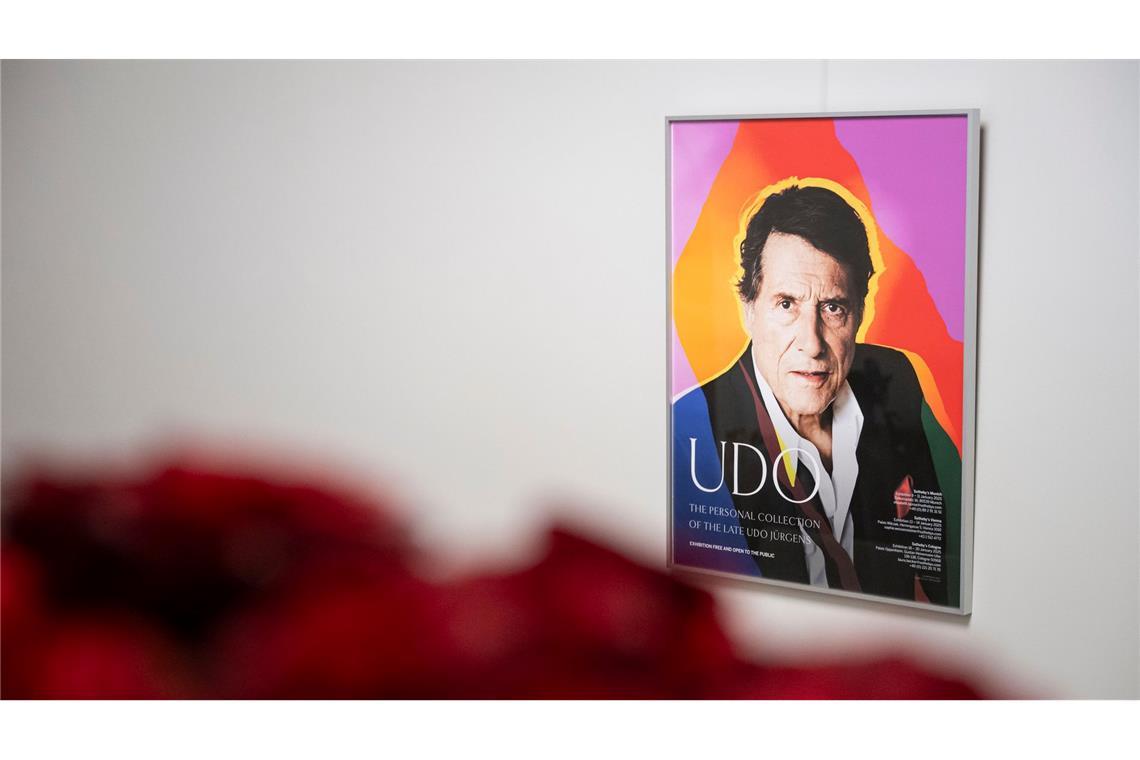 Bademantel oder Flügel: Ein Stück von Udo Jürgens ersteigern Bei einer Online-Auktion gibt es Gegenstände aus dem Nachlass von Udo Jürgens zu ersteigern - vom Füller bis zum Konzertflügel.