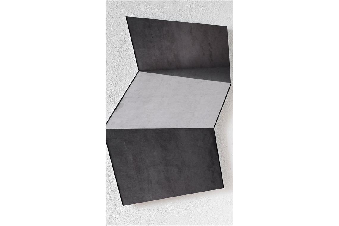 Galerienrundgang Art Alarm: Zwei Lange Kunst-Tage in Stuttgart Bei Klaus Braun: Esther Hagenmaier, Kaunas_folded, 2023,