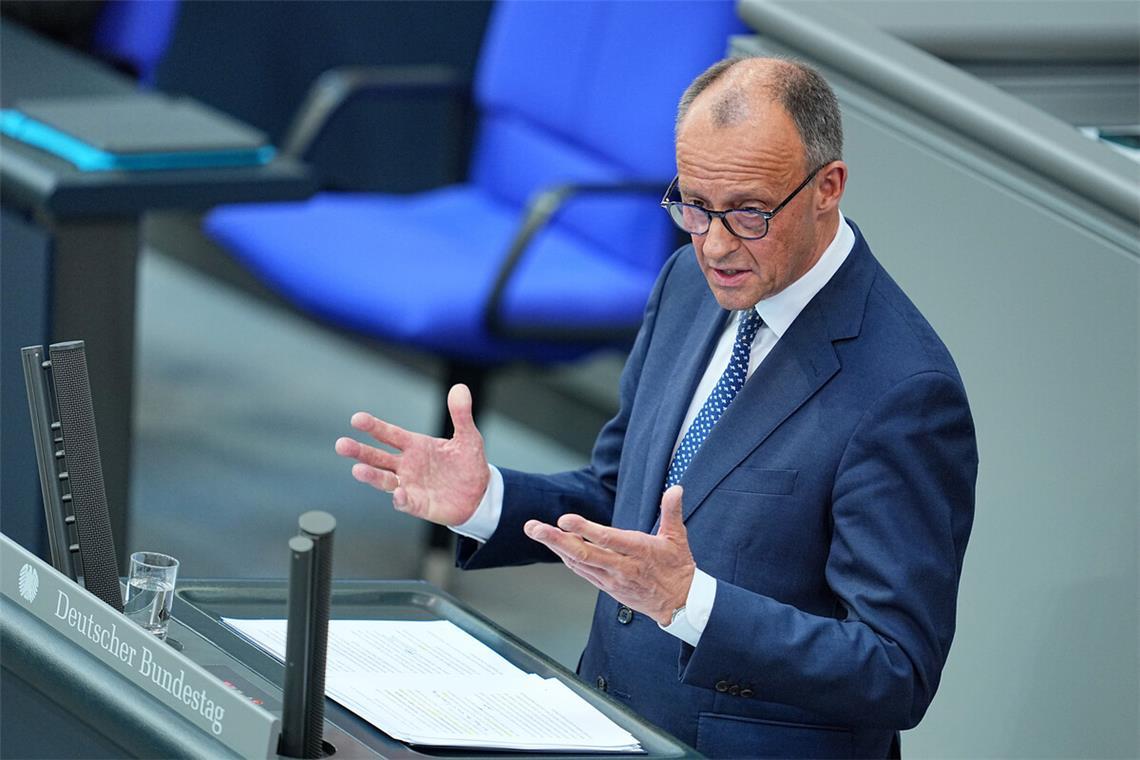 Bei Reformen im Verzug: Bundeskanzler Friedrich Merz während seiner Regierungserklärung im Bundestag.