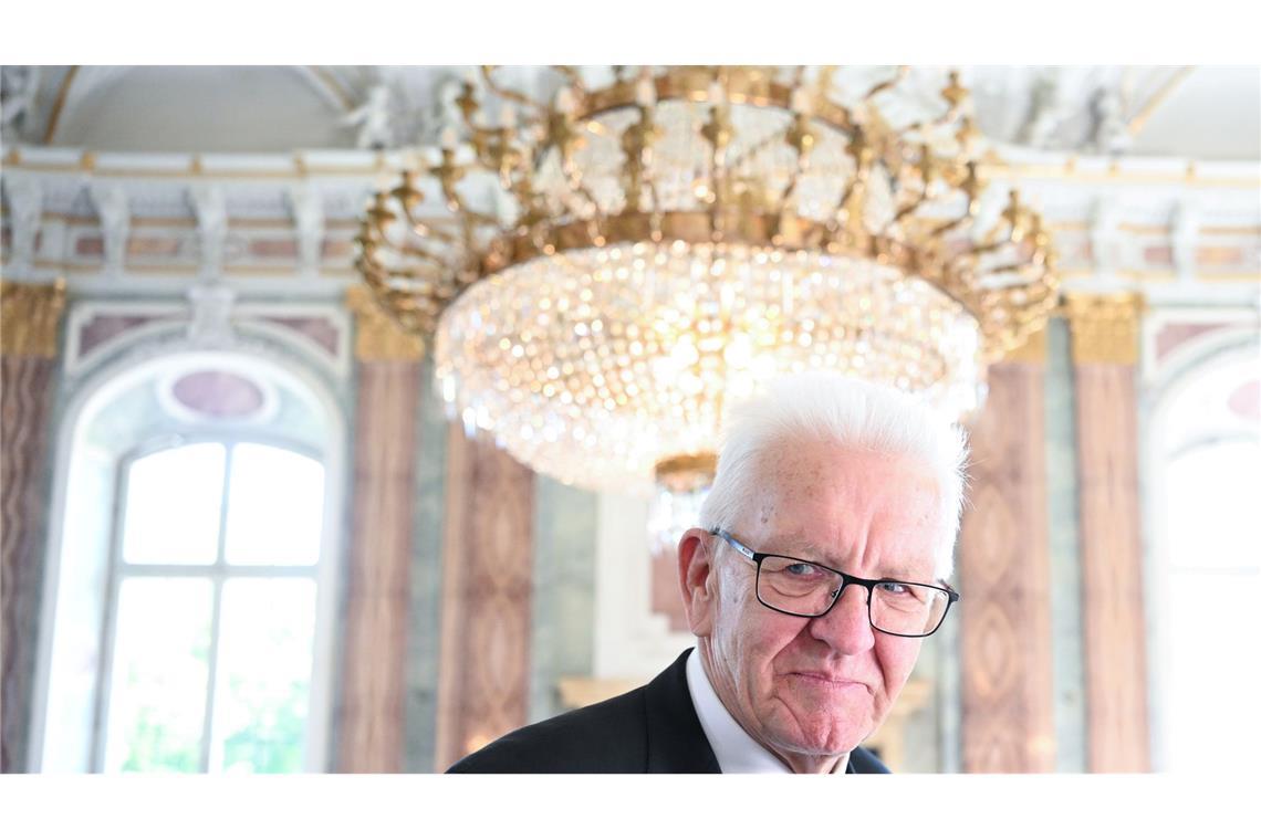 Bei seinem Abschied im Neuen Schloss zeigt sich Kretschmann wehmütig.