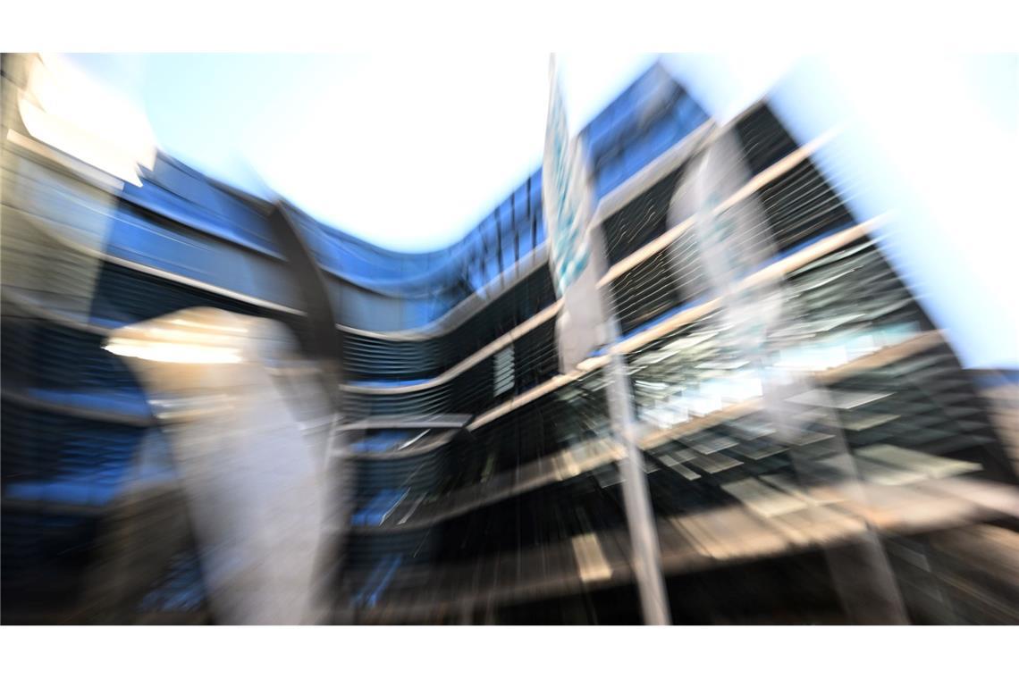 Siemens will rund 6.000 Jobs abbauen Bei Siemens ist einiges in Bewegung.
