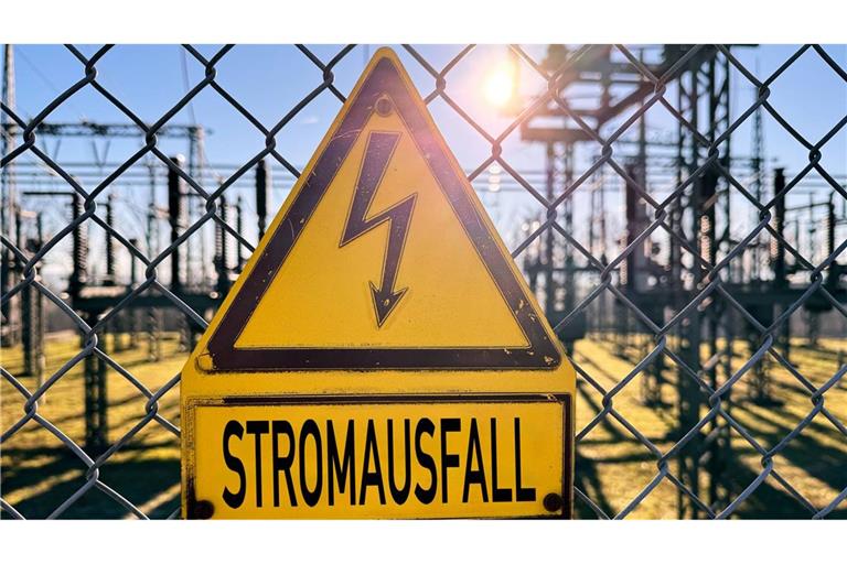 Bei Stromausfällen oder Naturkatastrophen soll die Notfallkommunikation und Energienetzsteuerung sichergestellt sein. (Symbolbild)