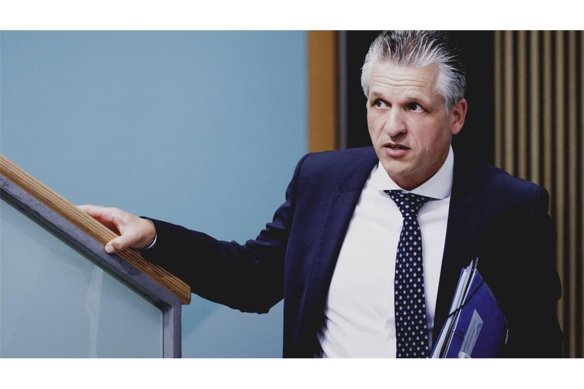 Bei verfassungsfeindlicher Politik einer möglichen AfD-Landesregierung sollte nach Ansicht von Unionsfraktionschef Thorsten Frei (CDU) erstmals in der Geschichte der Bundesrepublik der Grundgesetzartikel 37 zur Verteidigung der Demokratie angewendet werden.