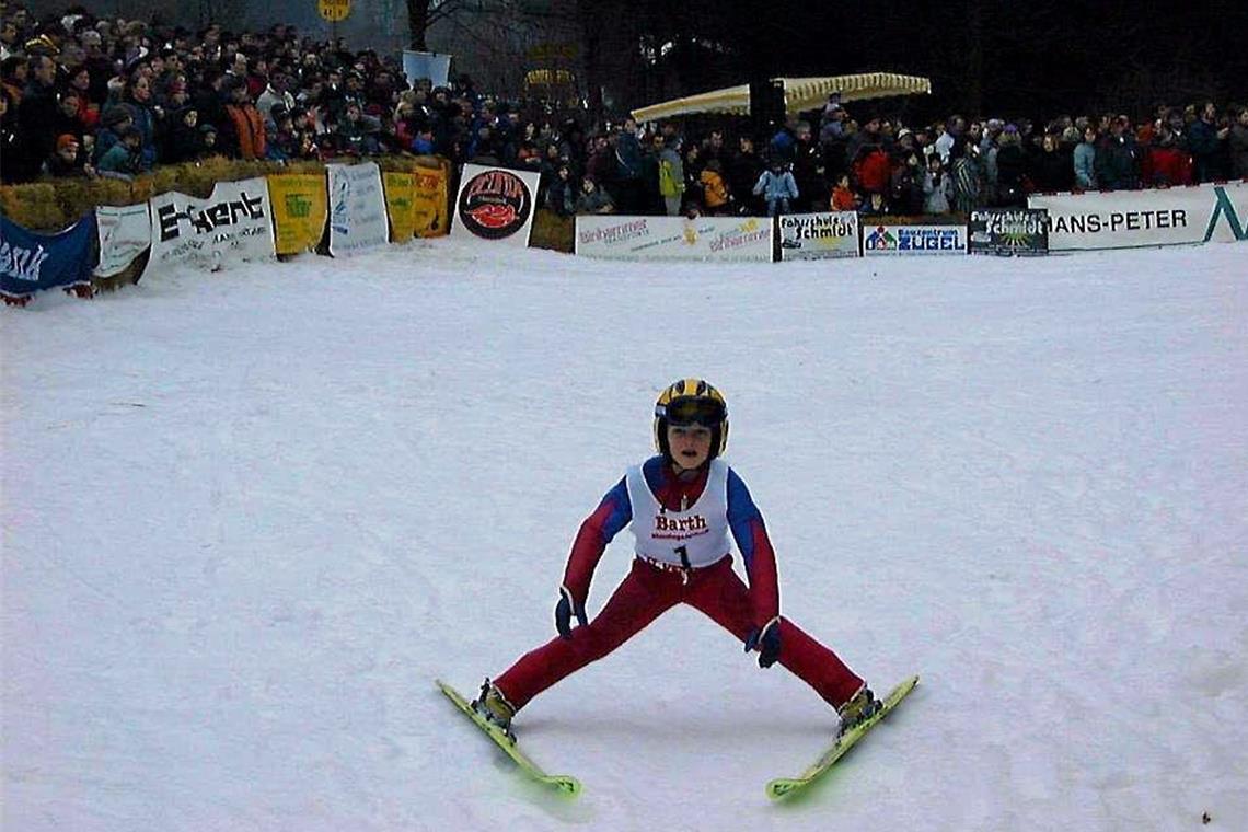 Beim bislang letzten Spiegelberger Skispringen startete unter anderem der damals erst neunjährige Manuel Faißt. 20 Jahre später gewann er bei den Olympischen Spielen in Peking mit den deutschen Kombinierern die Silbermedaille und wurde im Einzel Vierter. Foto: Gemeinde