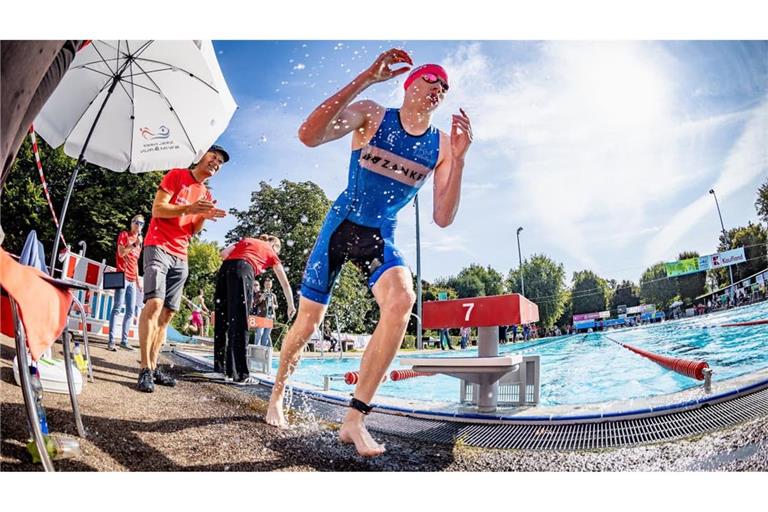 Beim Esslinger Insel – Swim & Run treten am Samstag auf der Neckarinsel mehr als 200 Einzelstarter sowie 40 Staffeln im Schwimmen und Laufen an.