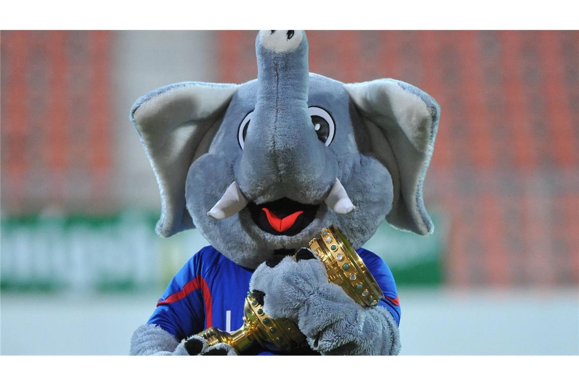 Beim finanziell gebeutelten KFC Uerdingen sorgt der Grotifant mit diversen Eskapaden immer wieder für Schlagzeilen.