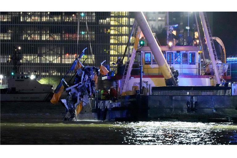 Beim Hubschrauberabsturz in New York starben sechs Menschen.