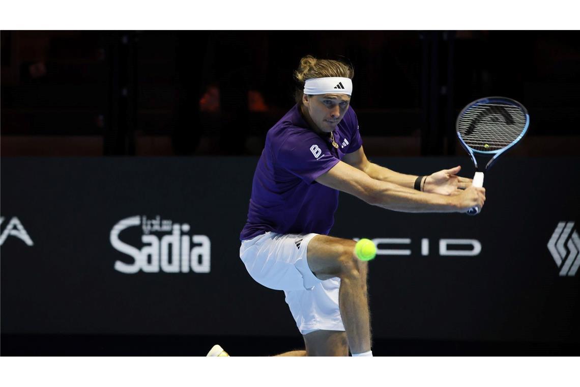 "Sucht Aufmerksamkeit": Zverev reagiert auf Becker-Kritik Beim Showturnier in Saudi-Arabien war für Alexander Zverev zuletzt früh Schluss. (Archivbild)