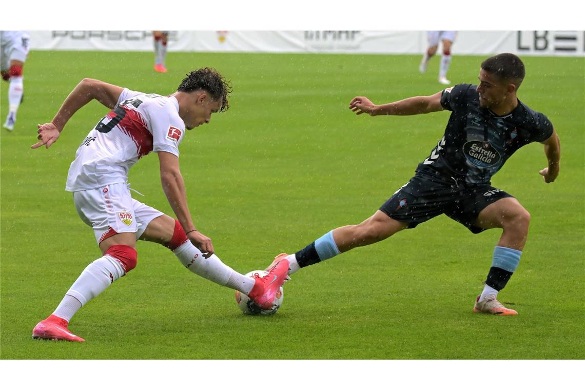 Erst TV-Soap, dann VfB-Spiel gegen Celta Vigo Beim Testspiel zwischen dem VfB und Celta de Vigo im Juli in Reutlingen ging es mitunter recht ruppig zu.