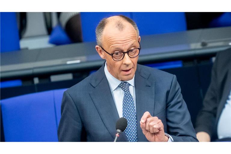 Beim Thema Gewalt gegen Frauen geht es in der Regierungsbefragungn im Bundestag hoch her.